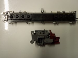 W11235238D 1912302625 INDESIT 11235238.04 + ELEKTROZAMEK