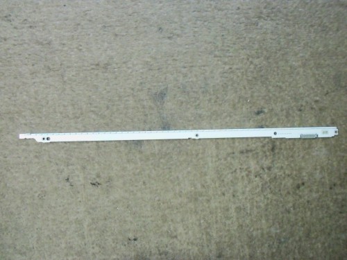 M828 H 000256 E4J153.JPG